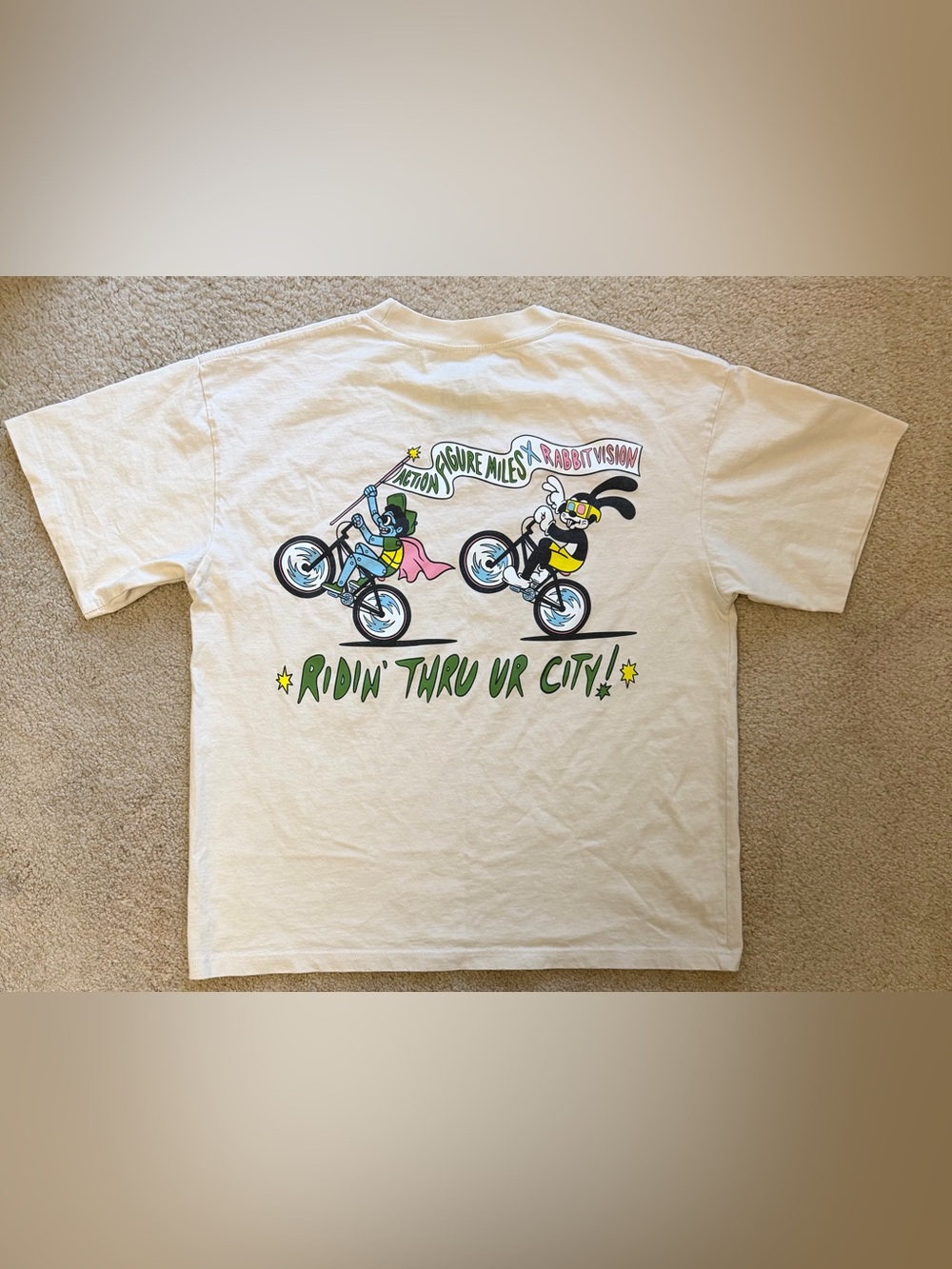 Action Figure Miles x Rabbit Vision Graphic Tee Large - Picture 3 of 5